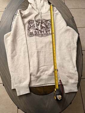 District V.I.T. Fleece Oakley Western Cowboy Rodeo Graphic
